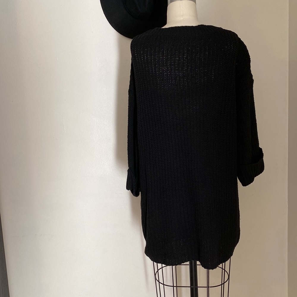 Black Sweater Tunic With Large Pocket - Picture 4 of 4